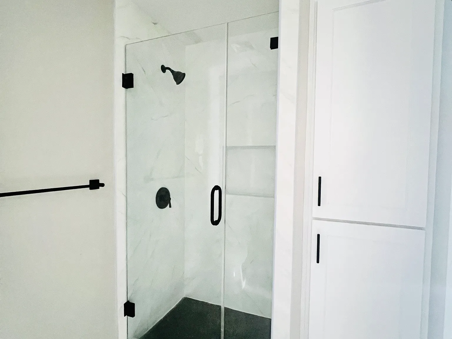2 bed, 2.5 bath, 1114 sqft, $1,099 — Photo 3