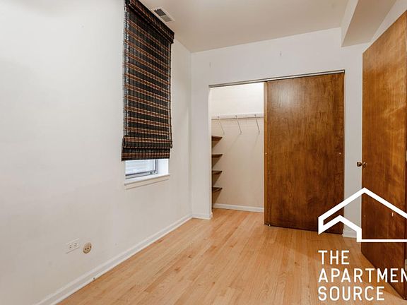 4th image of 1930 N Dayton St #1R