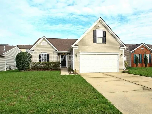 9921 Orchard Grass Ct, Charlotte, NC 28278