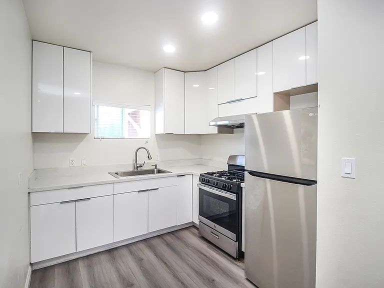1333 Wake Forest Ave #A — Photo 9