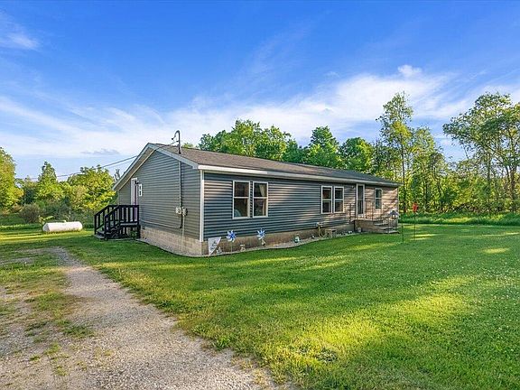 3rd image of 9423 E Baker Rd