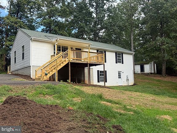 2nd image of 318 Jonquil Rd