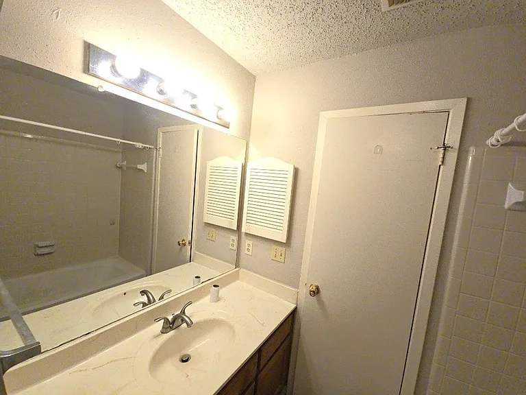 15625 Weldon Dr — Photo 15