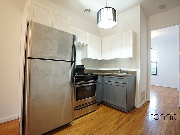 3rd image of 264 Himrod St APT 2R