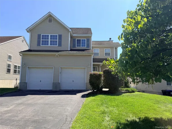 8 Jaques Drive, Washingtonville, NY 10992