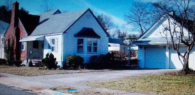 2nd image of 14 Vassar Pl