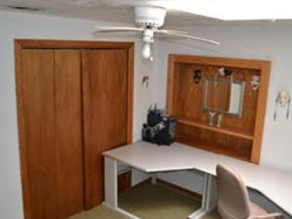 office/ optional 4br