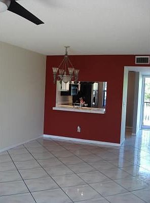 4th image of 10304 Sunrise Lakes Blvd APT 203