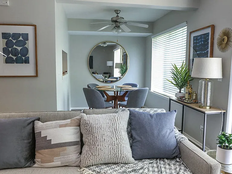 Arlington Club Apartments — Photo 19