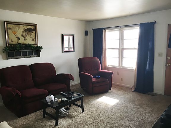3rd image of 106 W La Mesa Dr