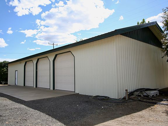 2200 sq. ' shop with loft 