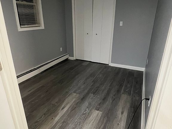 5th image of 620 Alliance St APT 1