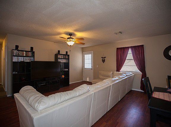 LIving area has room for this large sectional 