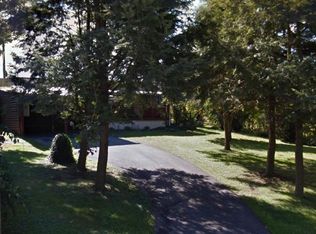 3819 Creekside Dr, Chambersburg, PA 17202