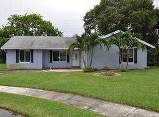 9773 Lancaster Pl, Boca Raton, FL 33434