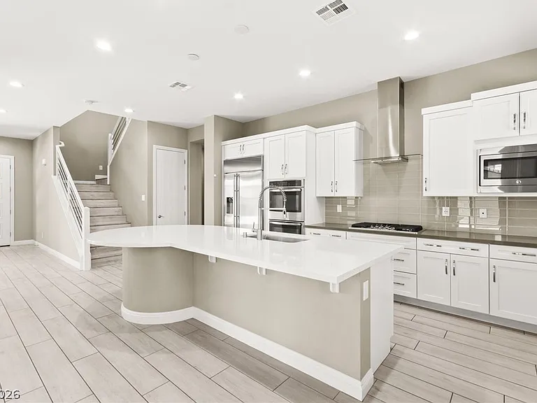 10314 Apache Blue Ave — Photo 15