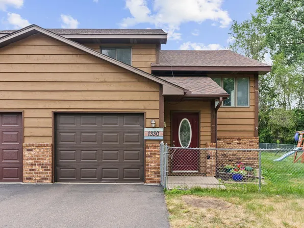 1330 107th Ave NW, Coon Rapids, MN 55433