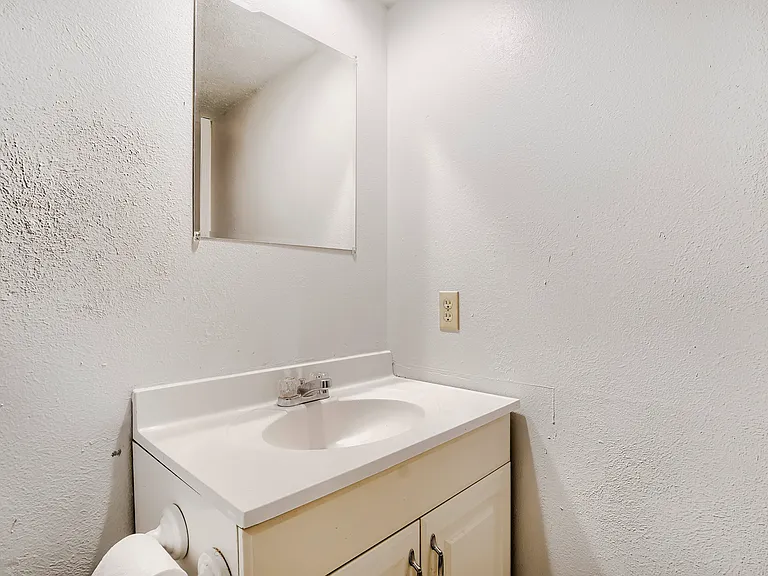 14500 E Evans Pl — Photo 15
