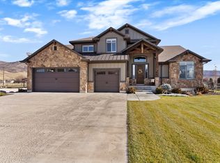 560 S 8600 E, Huntsville, UT 84317