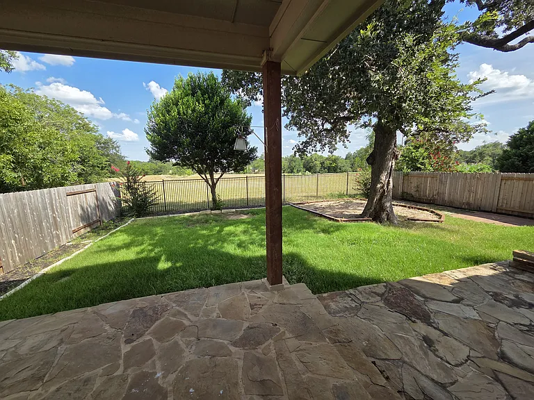 9421 Eagle Knl — Photo 19