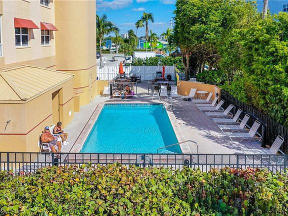 3rd image of 250 Estero Blvd #504