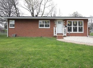 1929 Pontoon Rd, Granite City, IL 62040