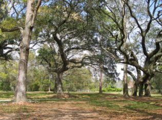 17151 Tennis Club Dr, Fairhope, AL 36532