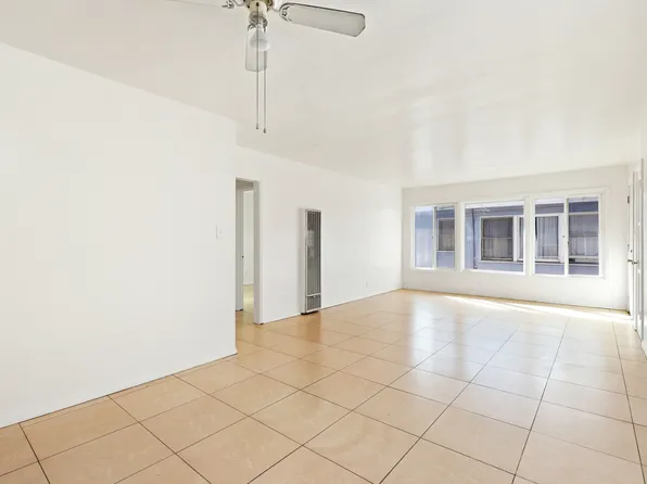 1405 S Broadway APT 4, Santa Ana, CA 92707