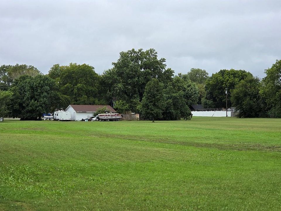 2nd image of 0 N 8th St