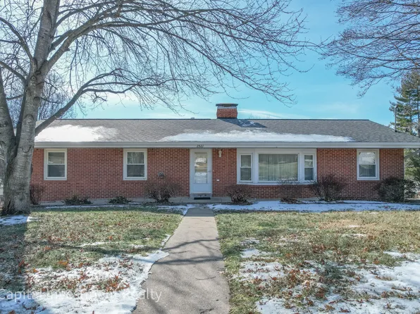 2521 Orchard Ln, Jefferson City, MO 65109