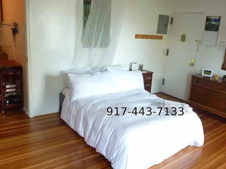 714 Leonard St #4R — Photo 3