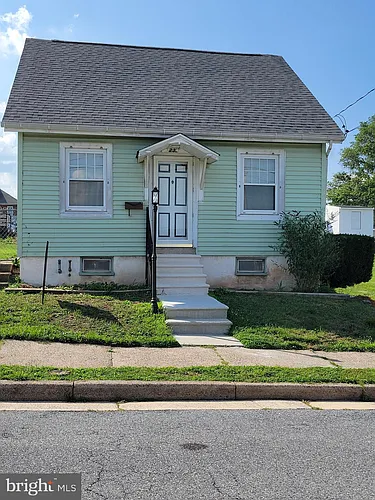 237 S Franklin St Photo 1