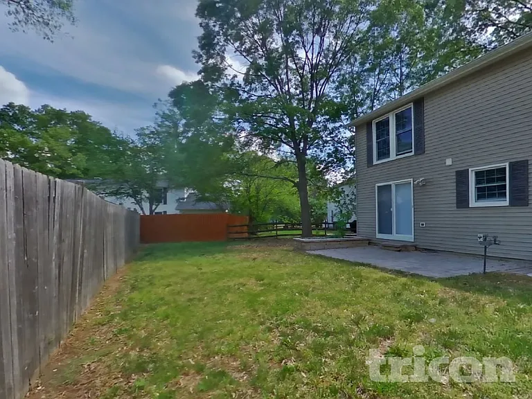 2241 Old Bailey Ct — Photo 16