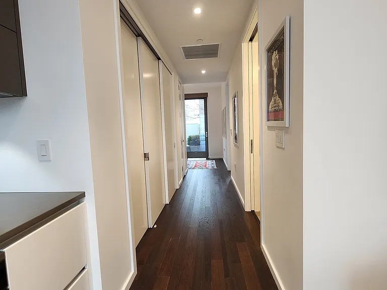 1075 NW Northrup St #420 — Photo 13