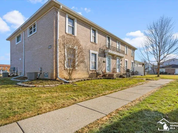 28388 Brookfield Ct, Trenton, MI 48183