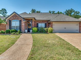 350 Austin Cir, Brandon, MS 39047