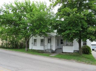 64 River St, Rutland, VT 05701