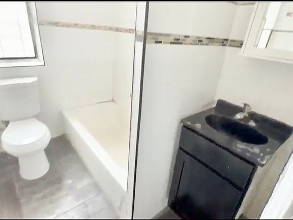 4th image of 72 Wadsworth Ter Floor 6