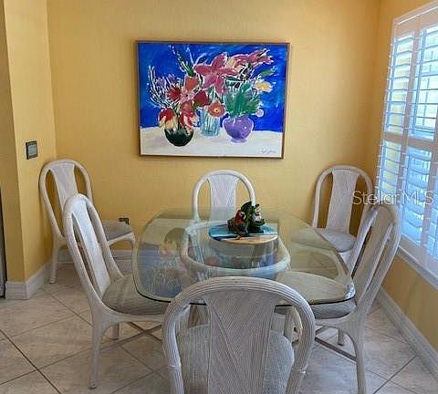 5th image of 850 S Tamiami Trl APT 130