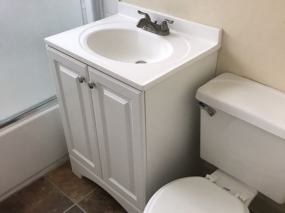 4th image of 81 E William St APT 3