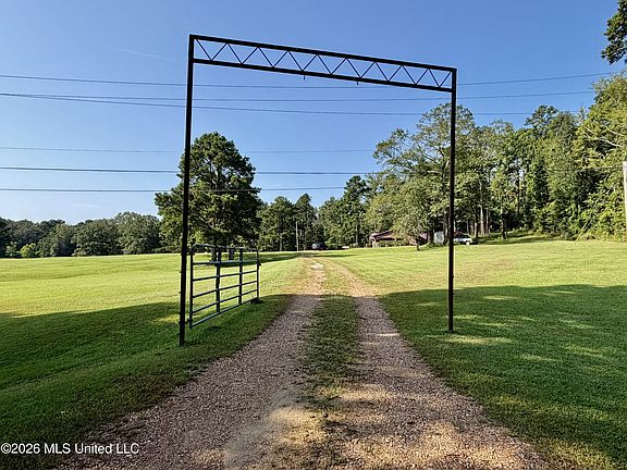 2nd image of 5267 Tank Rd