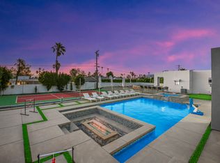 2150 N Farrell Dr, Palm Springs, CA 92262