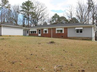 104 County Road 61, Roanoke, AL 36274