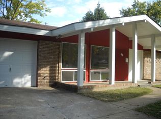 3115 Saint Catherine St, Florissant, MO 63033