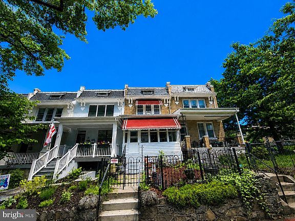 3rd image of 4303 3rd St NW