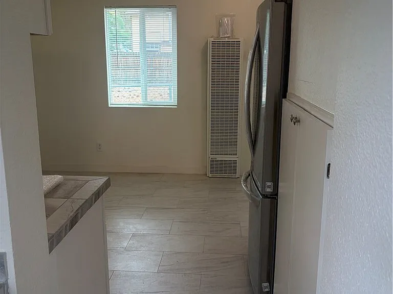 328 E Tiger Lily Dr — Photo 6
