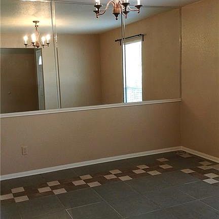 3rd image of 3304 Bull Run Dr