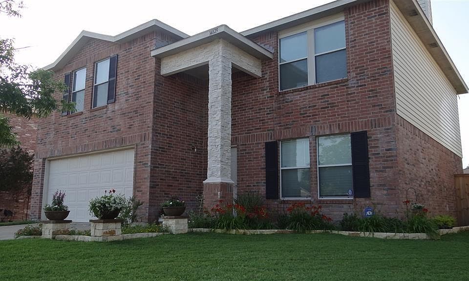 1st image of 14829 Bridle Bend Dr