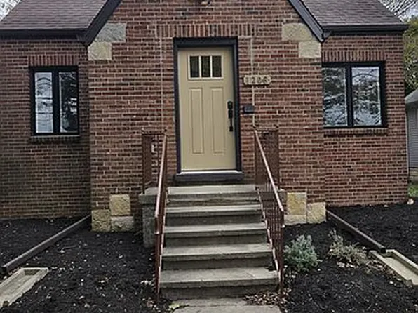 1208 N Union St, Fostoria, OH 44830