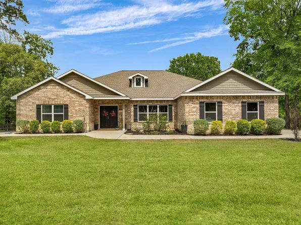 611 Meadow Xing, Magnolia, TX 77355